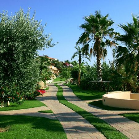 קאפו ואטיצ'אנו Hotel Villaggio Cala Di Volpe מראה חיצוני תמונה