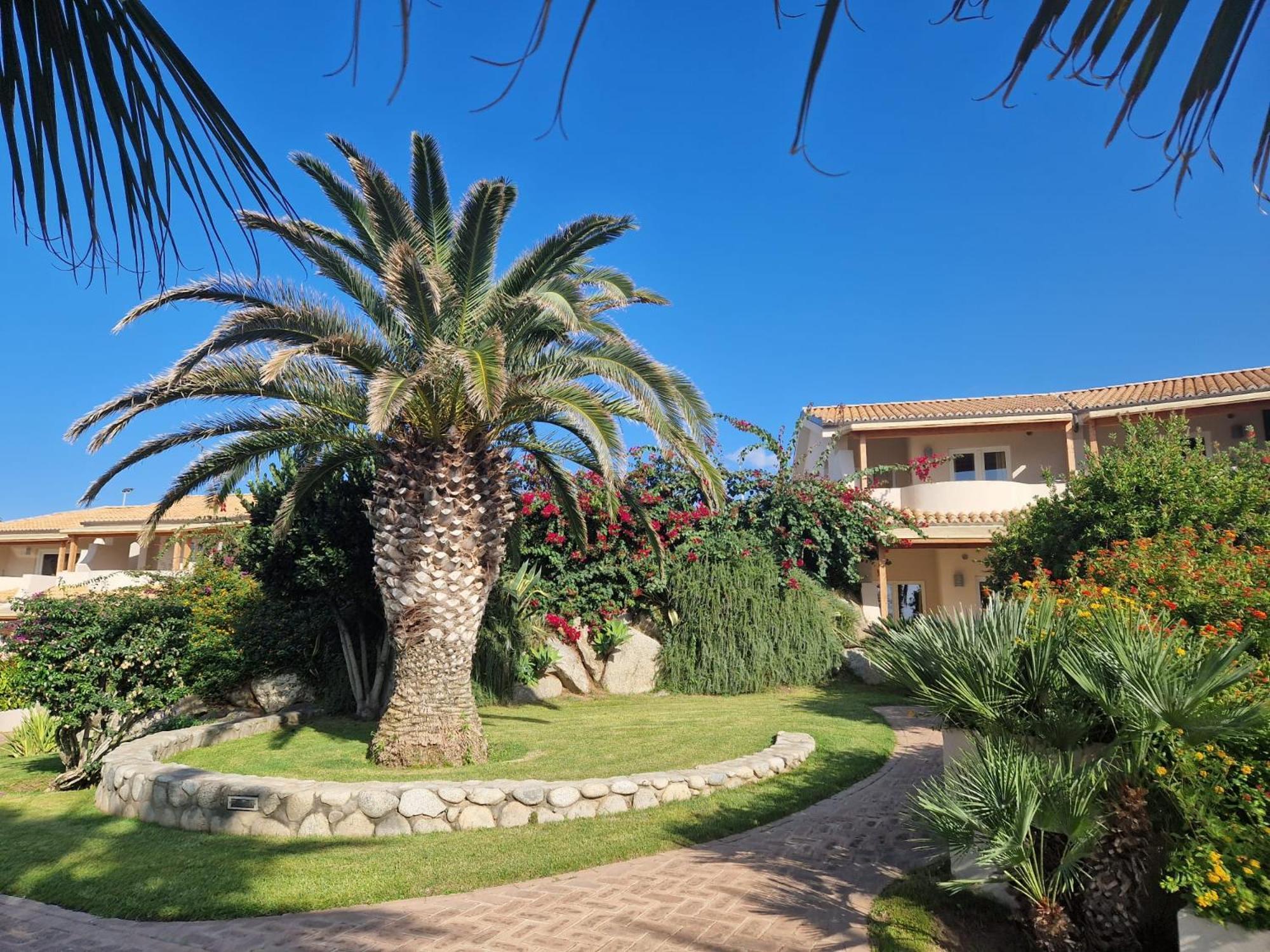 קאפו ואטיצ'אנו Hotel Villaggio Cala Di Volpe מראה חיצוני תמונה