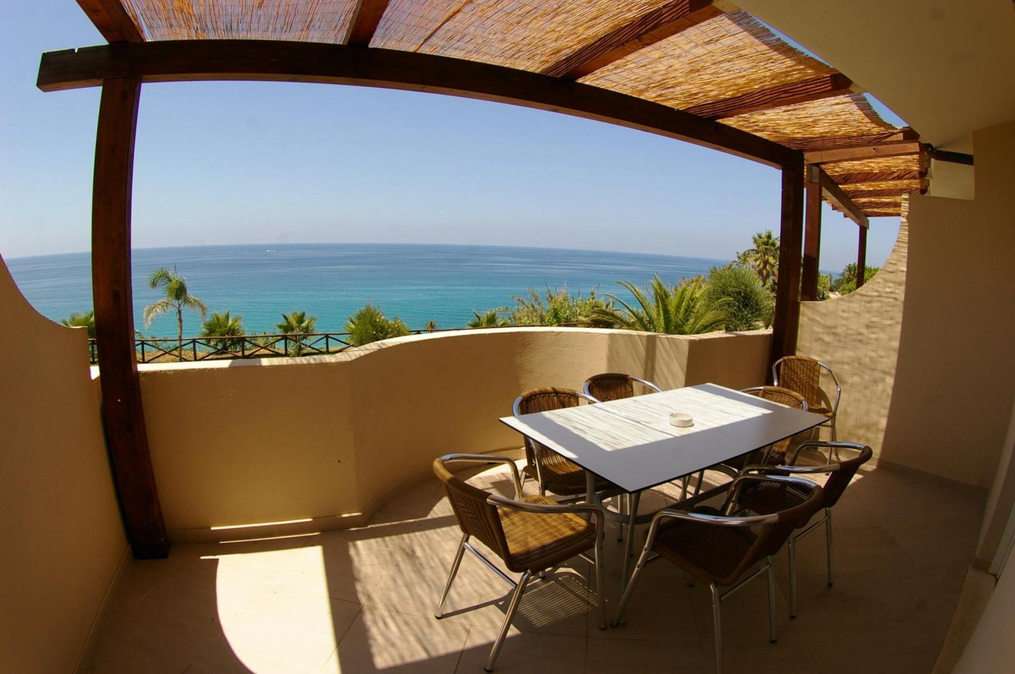 קאפו ואטיצ'אנו Hotel Villaggio Cala Di Volpe מראה חיצוני תמונה